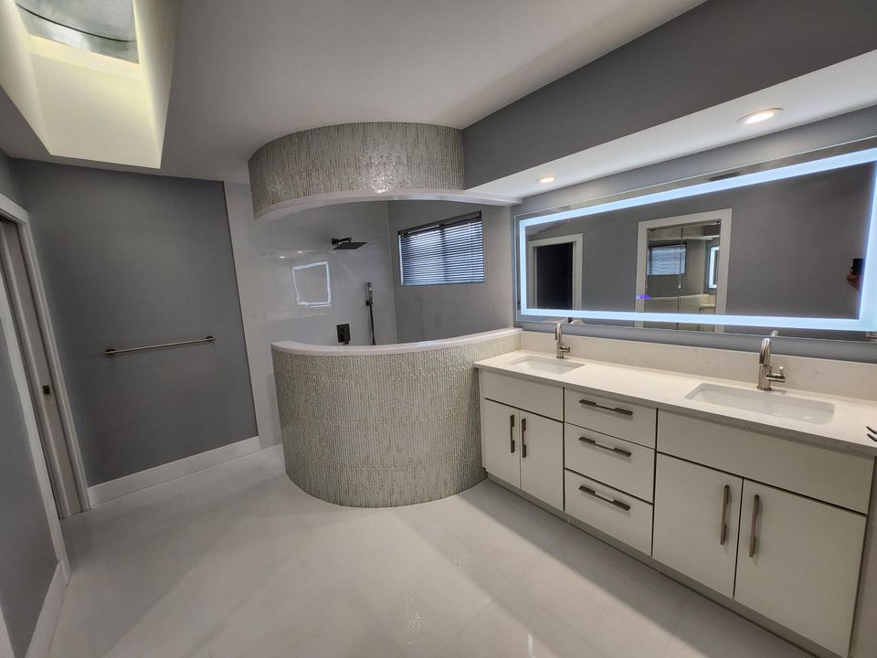 На продажу: $749,900 (3 спален, 2 ванн, 2003 Квадратных фут)