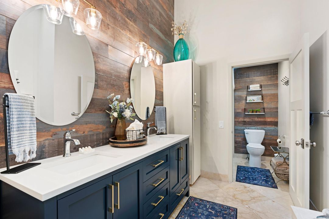 En Venta: $479,000 (3 camas, 2 baños, 2104 Pies cuadrados)