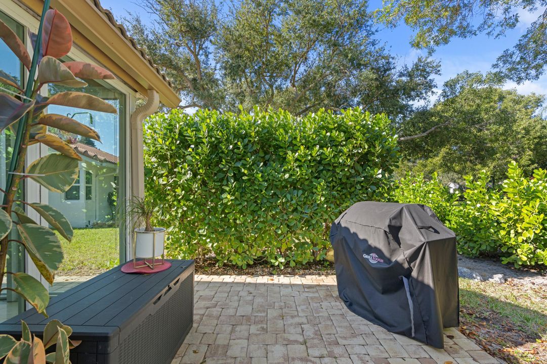 En Venta: $479,000 (3 camas, 2 baños, 2104 Pies cuadrados)