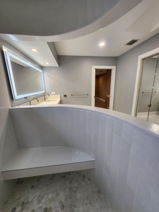 На продажу: $749,900 (3 спален, 2 ванн, 2003 Квадратных фут)