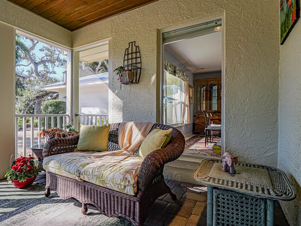 На продажу: $1,095,000 (3 спален, 2 ванн, 1529 Квадратных фут)