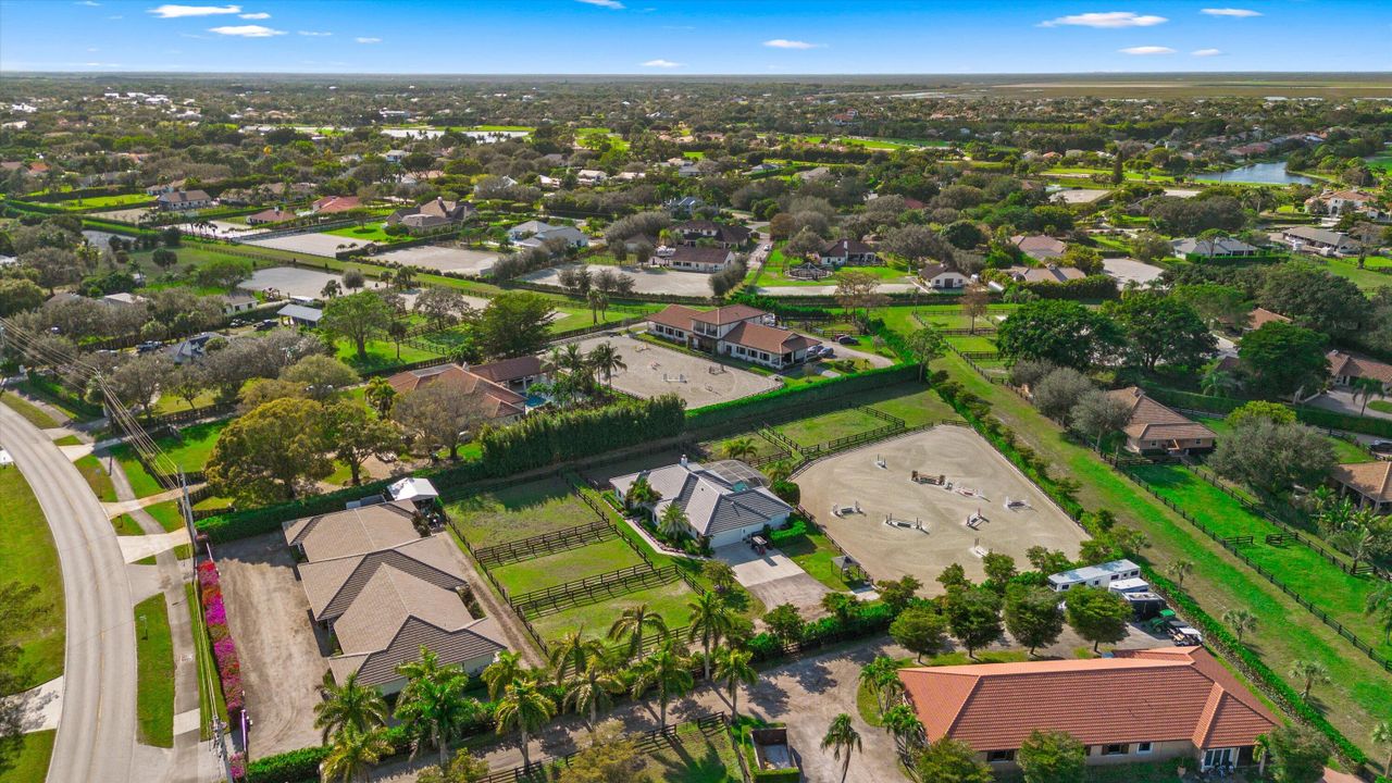 For Sale: $4,000,000 (4 beds, 3 baths, 3114 Square Feet)