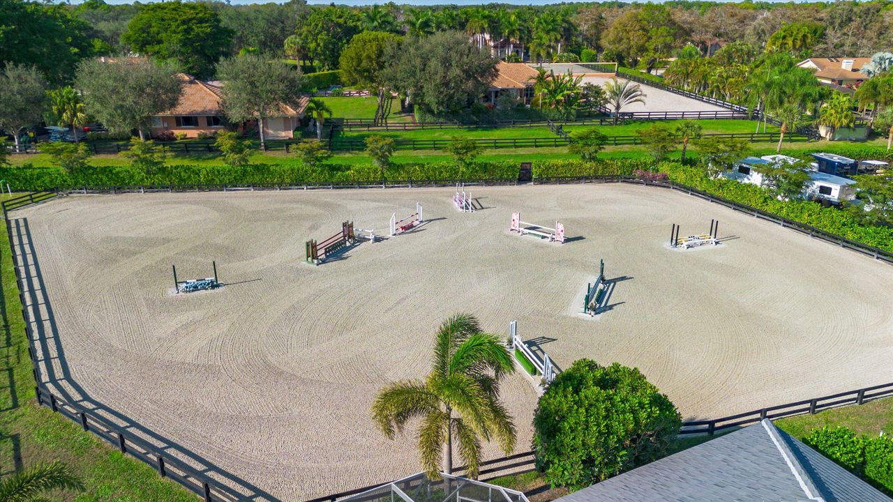 For Sale: $4,000,000 (4 beds, 3 baths, 3114 Square Feet)