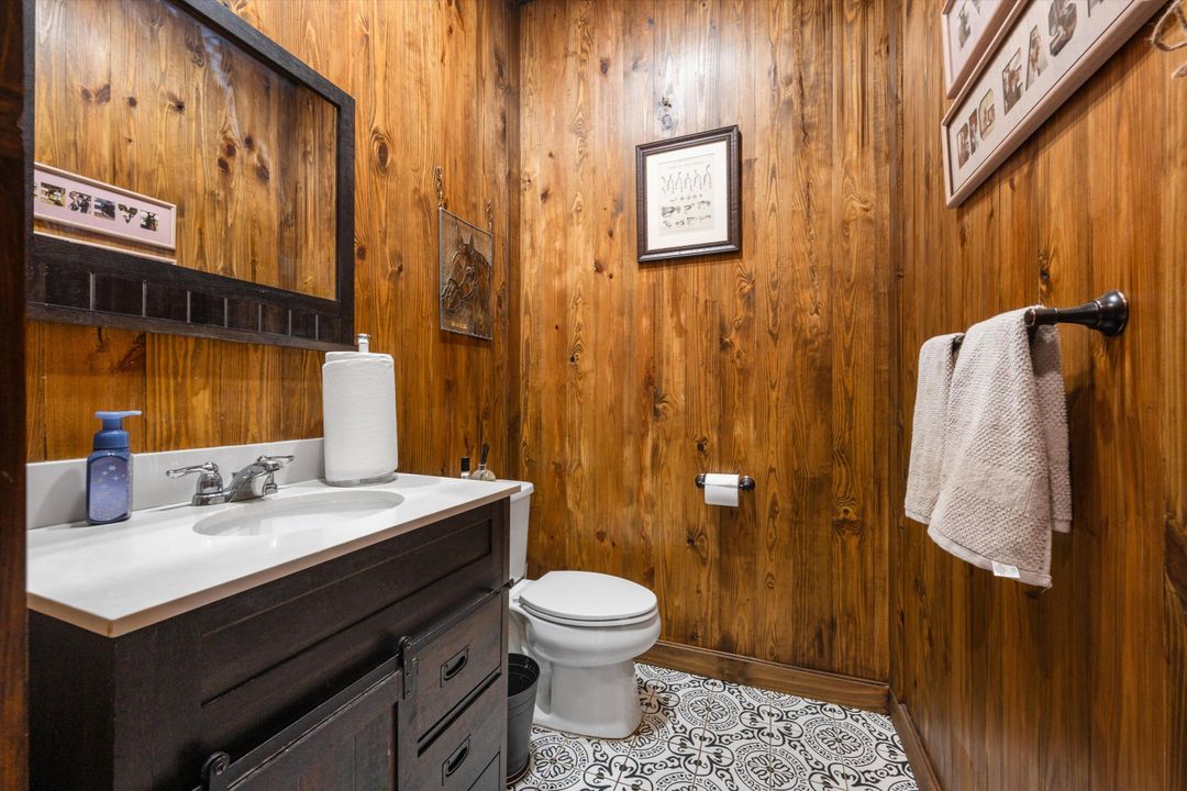 For Sale: $4,000,000 (4 beds, 3 baths, 3114 Square Feet)