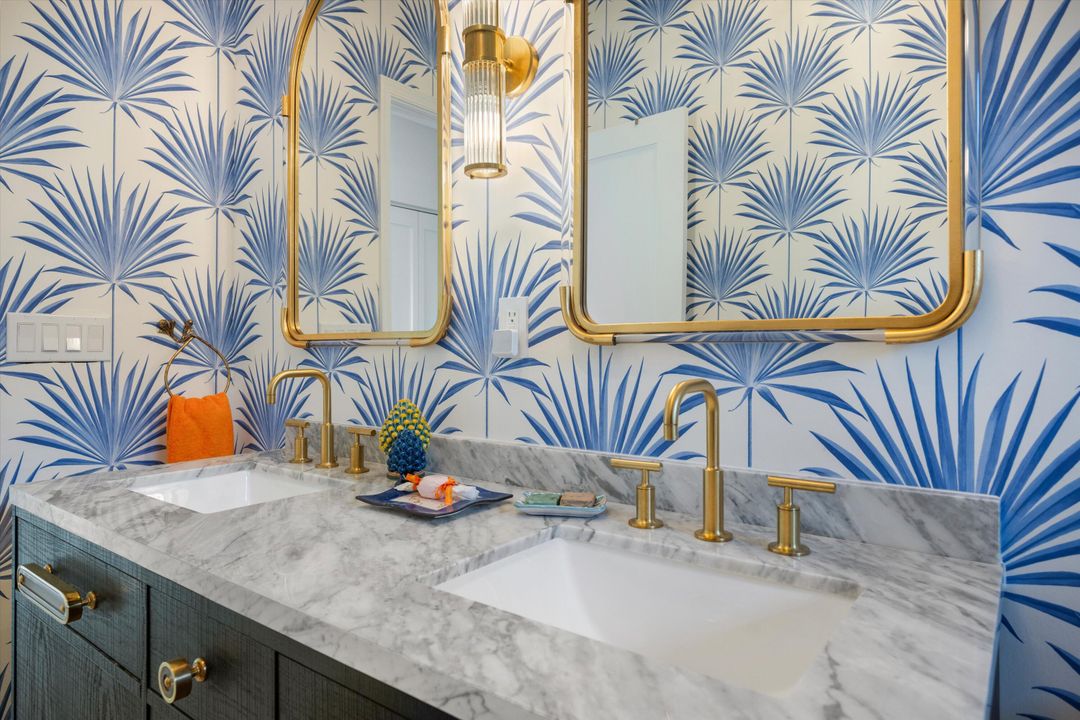 For Sale: $4,000,000 (4 beds, 3 baths, 3114 Square Feet)