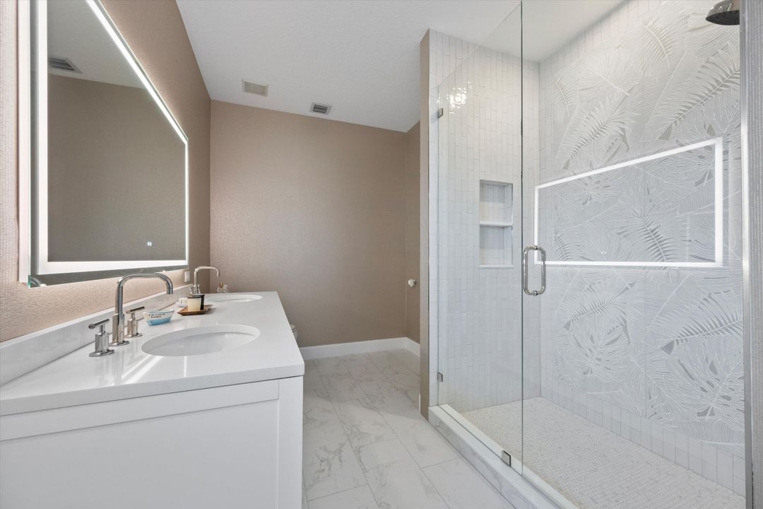 For Sale: $4,000,000 (4 beds, 3 baths, 3114 Square Feet)