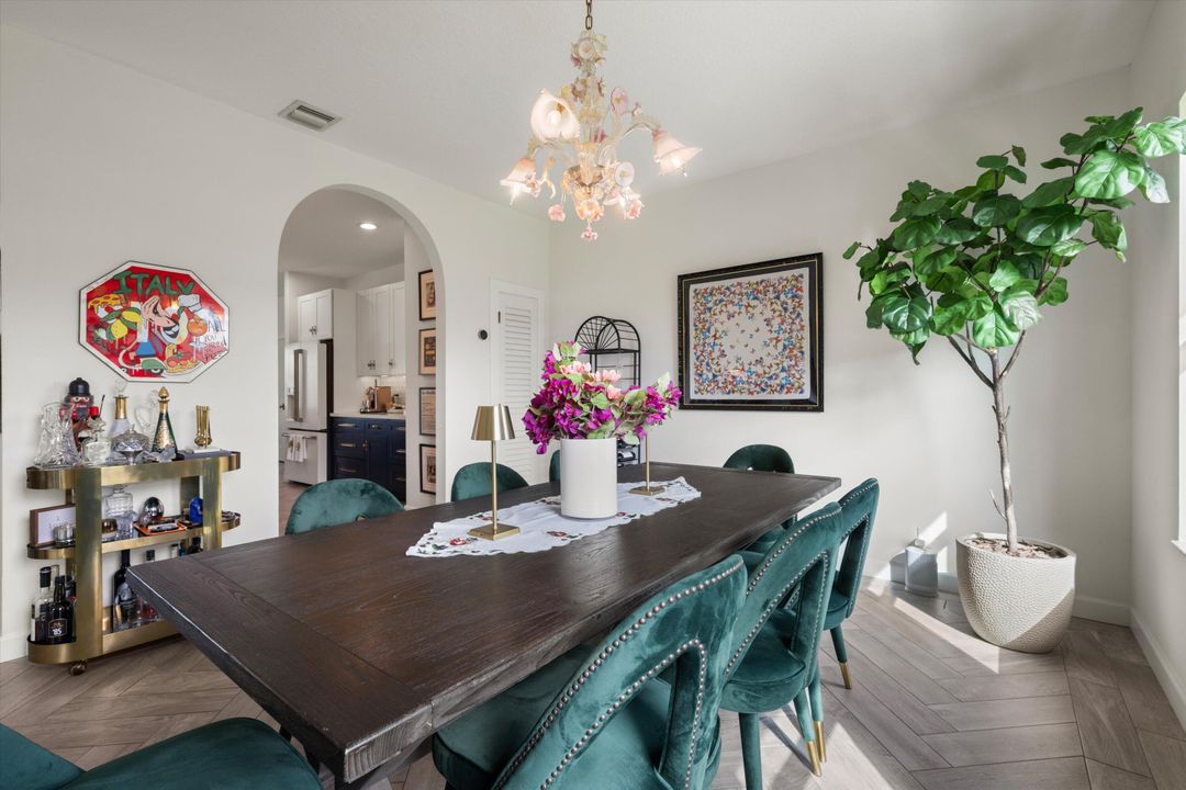 For Sale: $4,000,000 (4 beds, 3 baths, 3114 Square Feet)