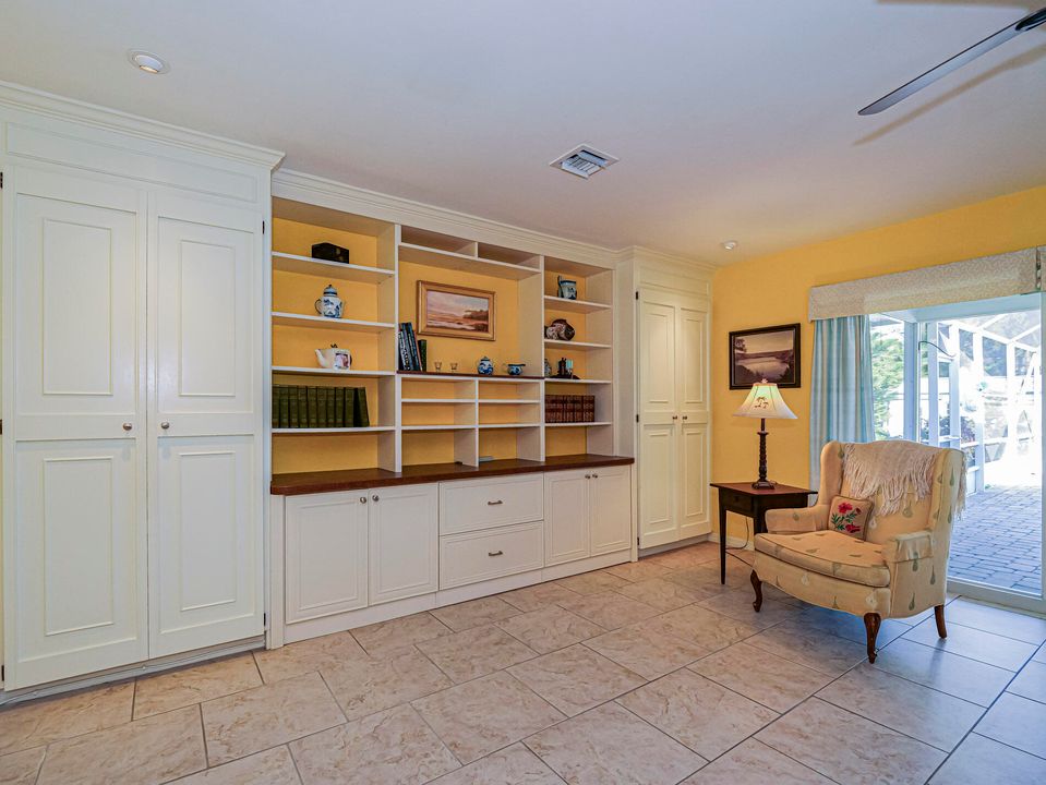 На продажу: $1,095,000 (3 спален, 2 ванн, 1529 Квадратных фут)