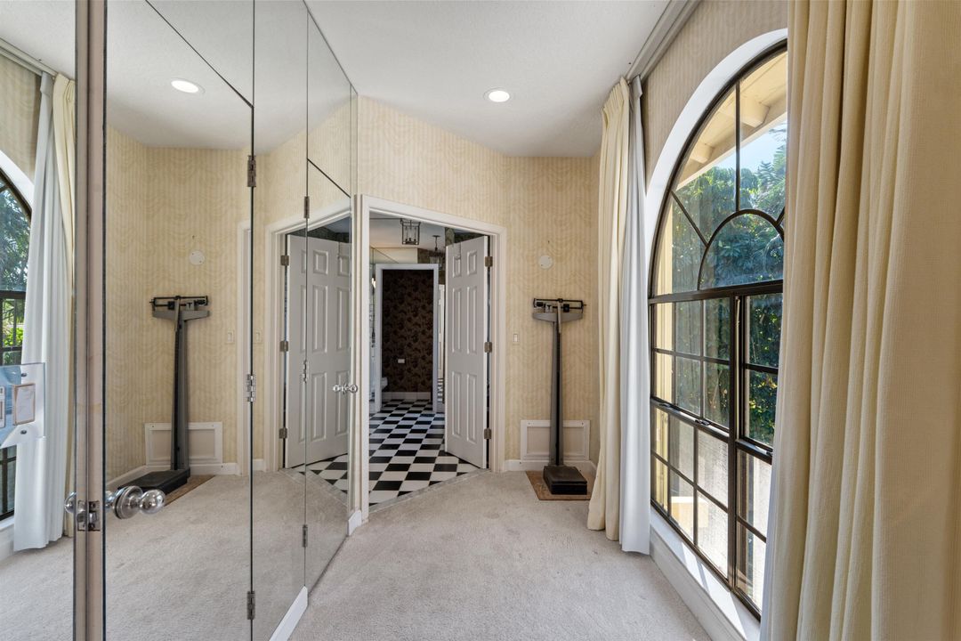 For Sale: $6,900,000 (4 beds, 3 baths, 2782 Square Feet)