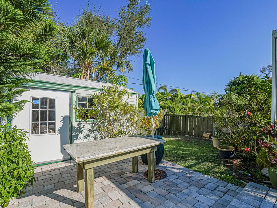 На продажу: $1,095,000 (3 спален, 2 ванн, 1529 Квадратных фут)