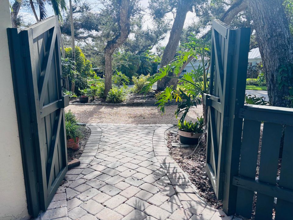 На продажу: $1,095,000 (3 спален, 2 ванн, 1529 Квадратных фут)