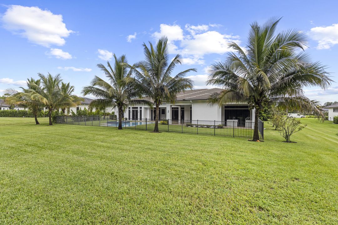 На продажу: $3,995,000 (4 спален, 4 ванн, 5793 Квадратных фут)