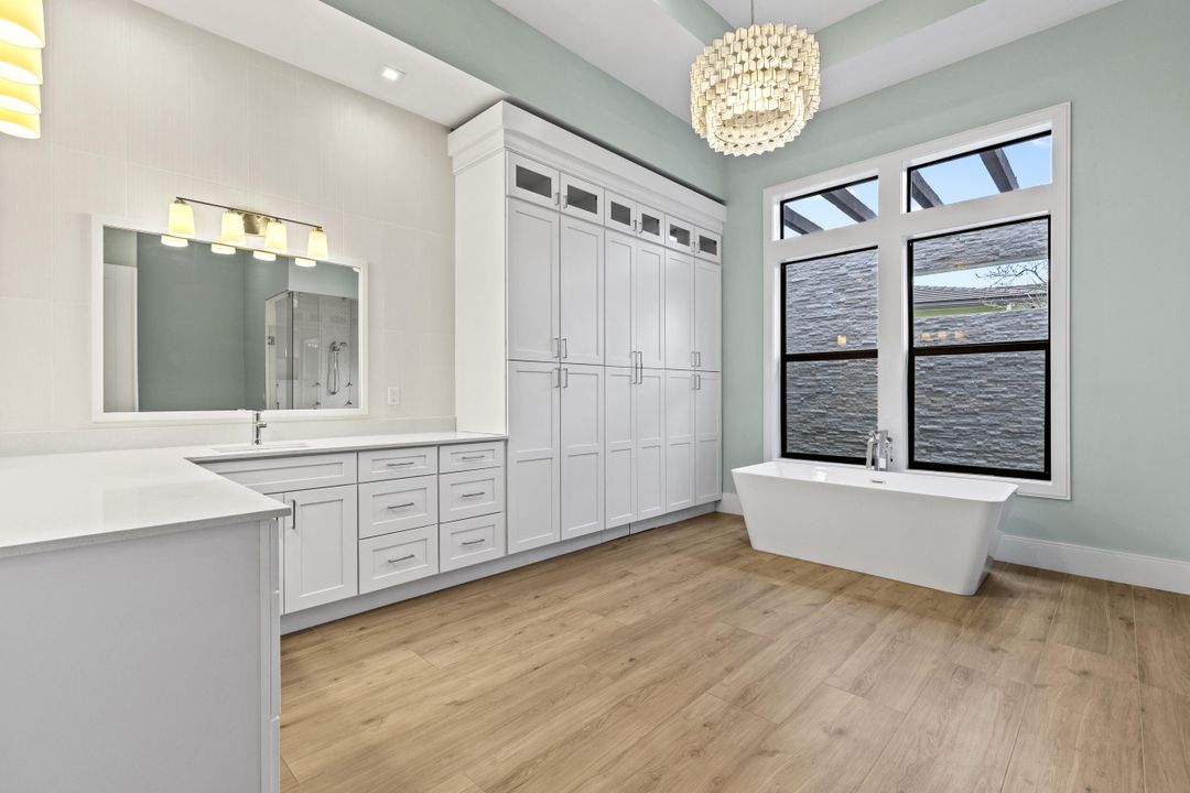 На продажу: $3,995,000 (4 спален, 4 ванн, 5793 Квадратных фут)