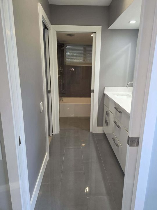 На продажу: $749,900 (3 спален, 2 ванн, 2003 Квадратных фут)