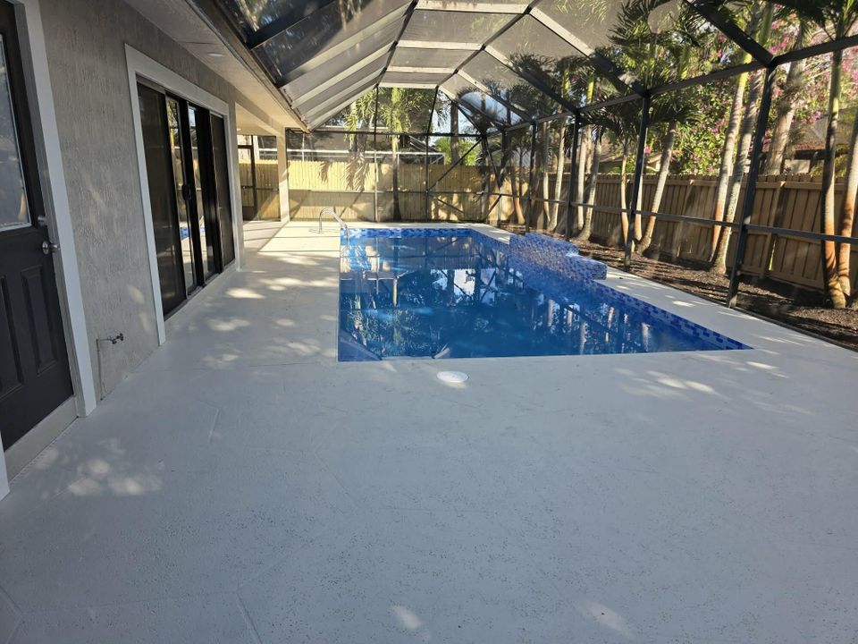 На продажу: $749,900 (3 спален, 2 ванн, 2003 Квадратных фут)