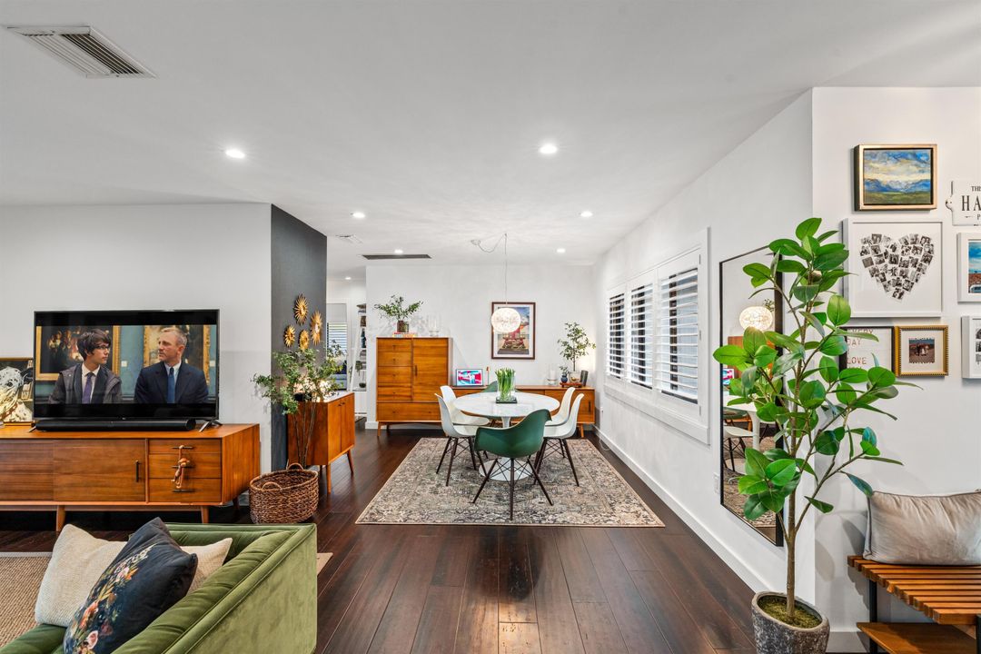 En Venta: $1,495,000 (4 camas, 2 baños, 1702 Pies cuadrados)