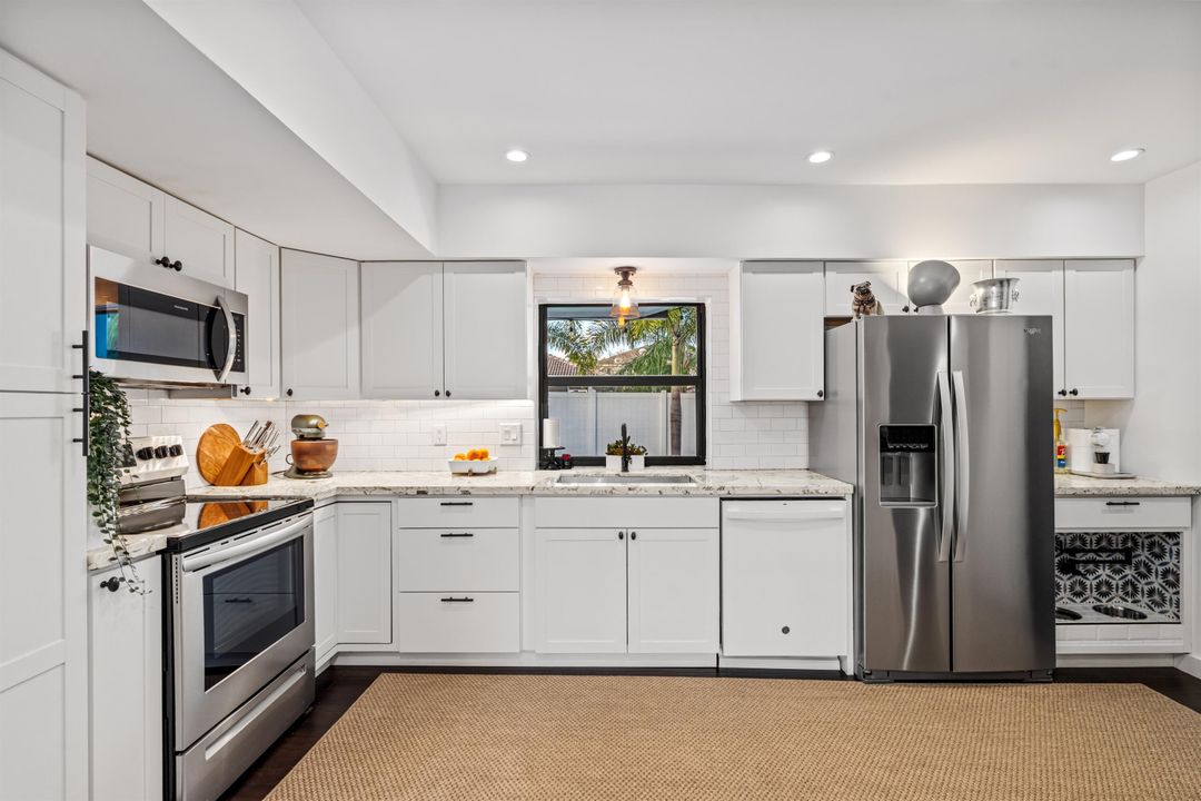 En Venta: $1,495,000 (4 camas, 2 baños, 1702 Pies cuadrados)