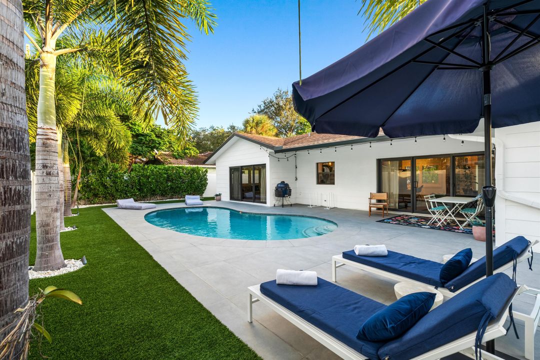 En Venta: $1,495,000 (4 camas, 2 baños, 1702 Pies cuadrados)