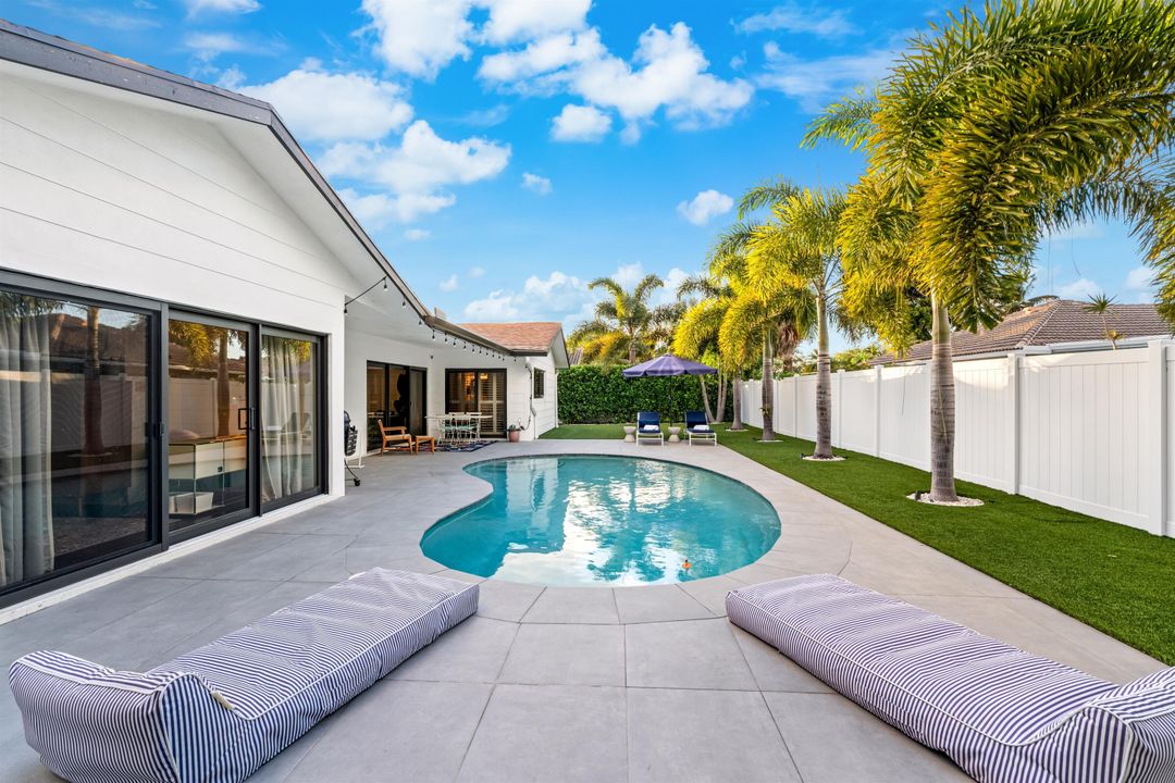 En Venta: $1,495,000 (4 camas, 2 baños, 1702 Pies cuadrados)