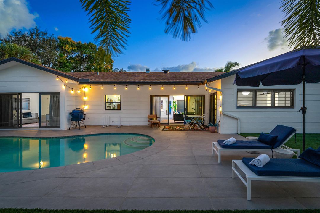 En Venta: $1,495,000 (4 camas, 2 baños, 1702 Pies cuadrados)