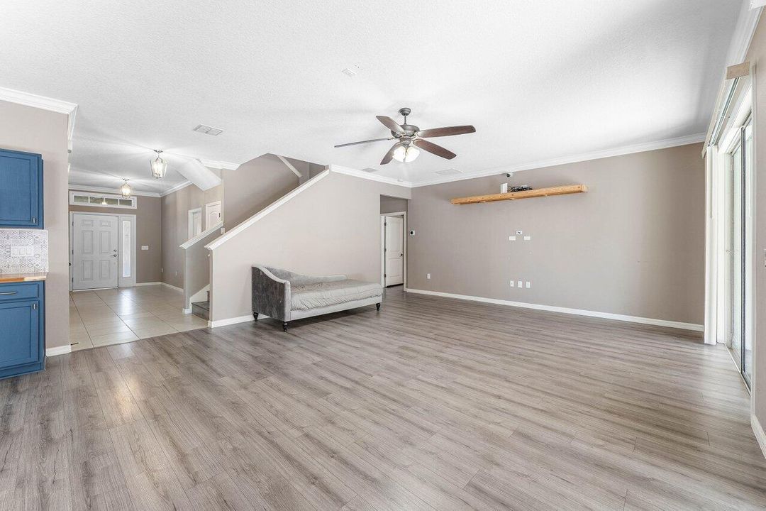 На продажу: $660,000 (6 спален, 5 ванн, 3885 Квадратных фут)