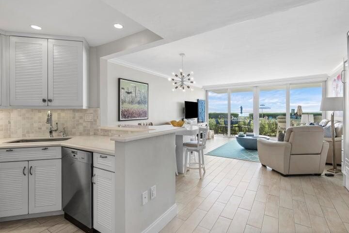 На продажу: $849,900 (1 спален, 1 ванн, 1066 Квадратных фут)