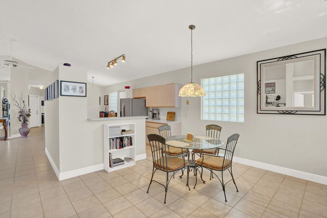 待售: $440,000 (3 贝兹, 2 浴室, 1848 平方英尺)