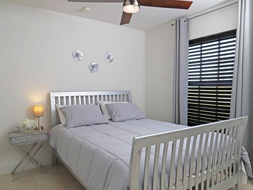 出租: $3,300 (3 贝兹, 2 浴室, 1391 平方英尺)