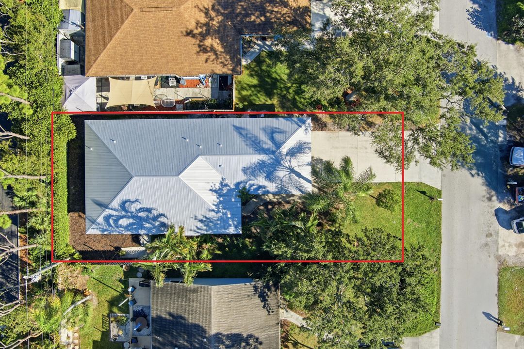 For Sale: $599,000 (4 beds, 2 baths, 1368 Square Feet)