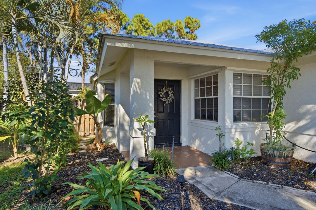 For Sale: $599,000 (4 beds, 2 baths, 1368 Square Feet)