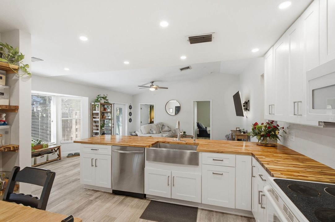 For Sale: $599,000 (4 beds, 2 baths, 1368 Square Feet)