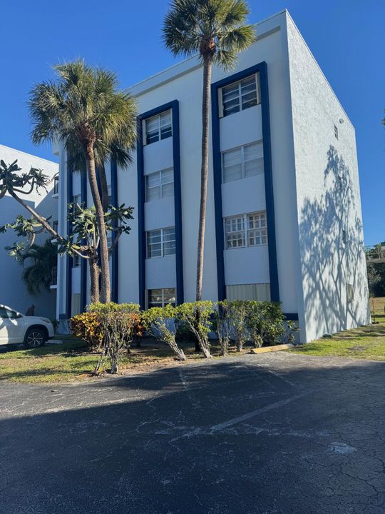 На продажу: $439,000 (3 спален, 2 ванн, 1750 Квадратных фут)