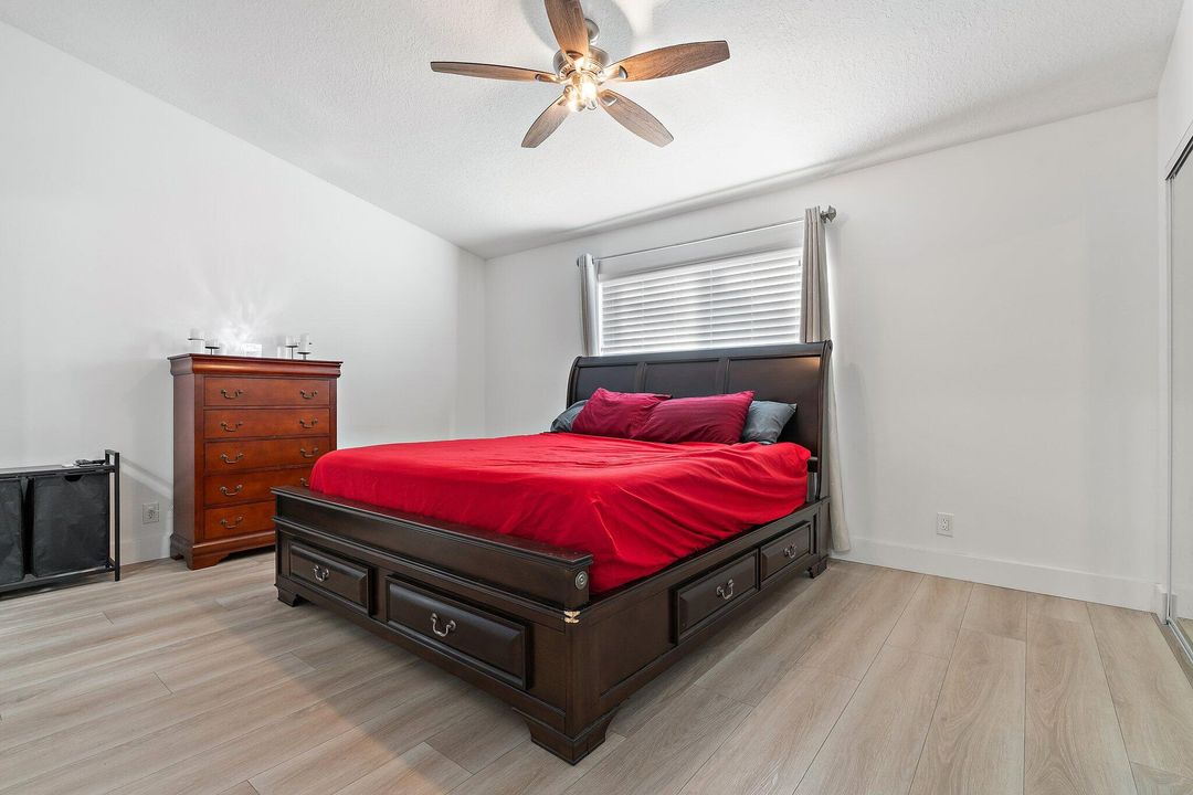 待售: $669,000 (3 贝兹, 2 浴室, 1300 平方英尺)