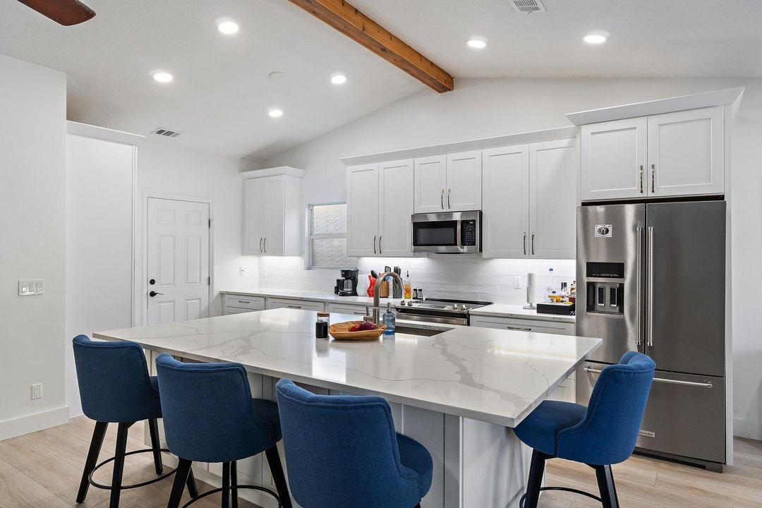 待售: $669,000 (3 贝兹, 2 浴室, 1300 平方英尺)