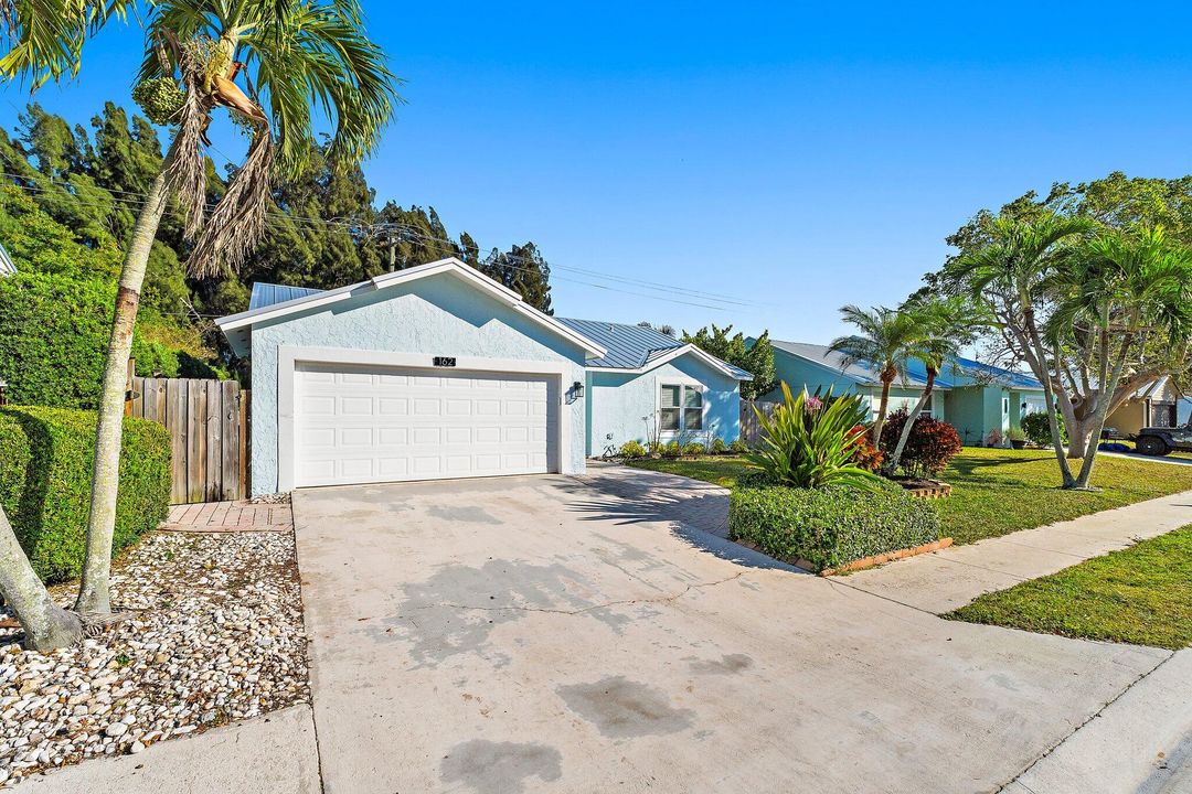 待售: $669,000 (3 贝兹, 2 浴室, 1300 平方英尺)