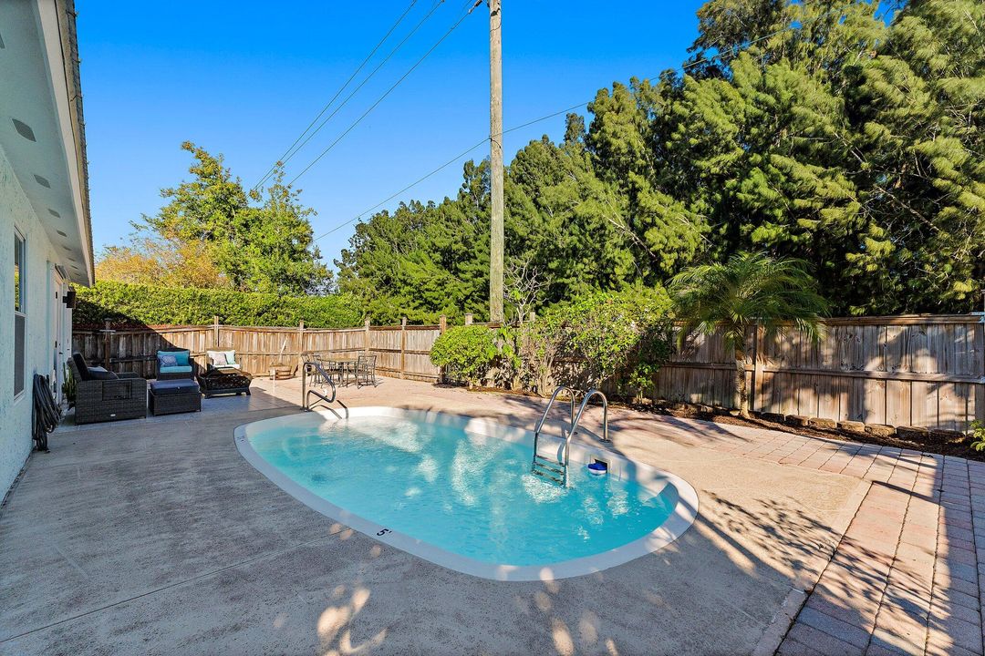 待售: $669,000 (3 贝兹, 2 浴室, 1300 平方英尺)