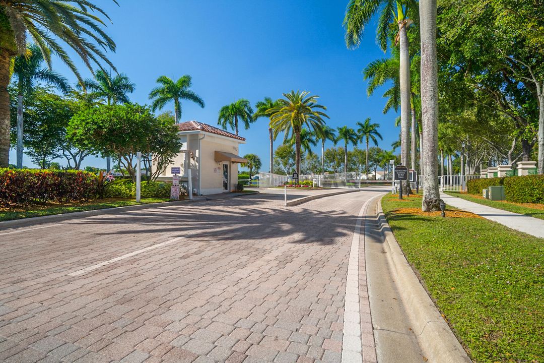 В аренду: $2,900 (3 спален, 2 ванн, 1570 Квадратных фут)