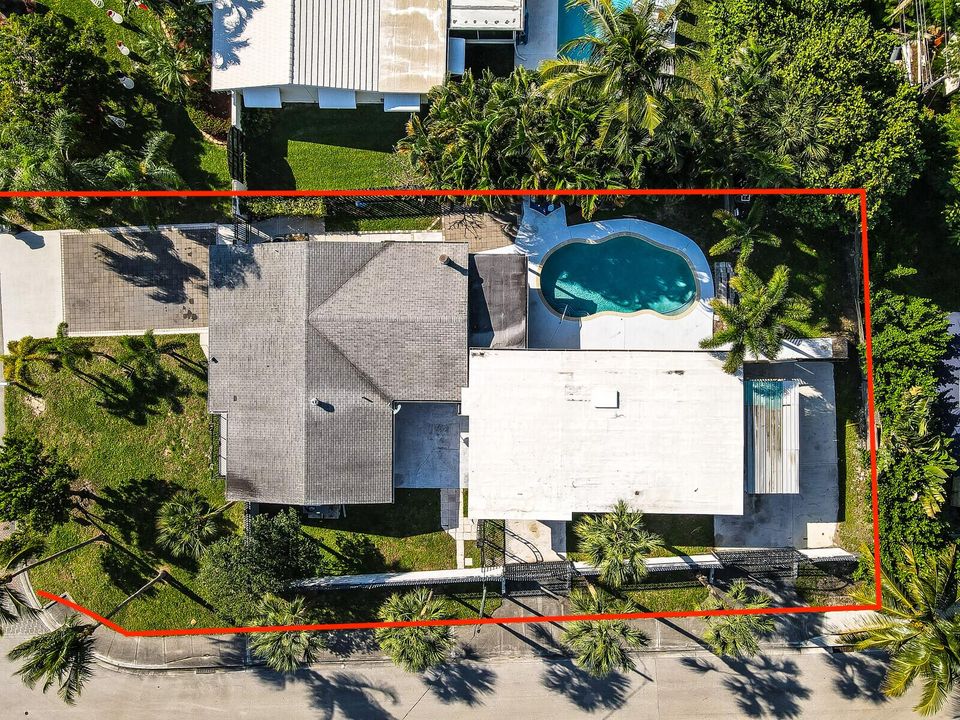 En Venta: $949,700 (3 camas, 2 baños, 1904 Pies cuadrados)