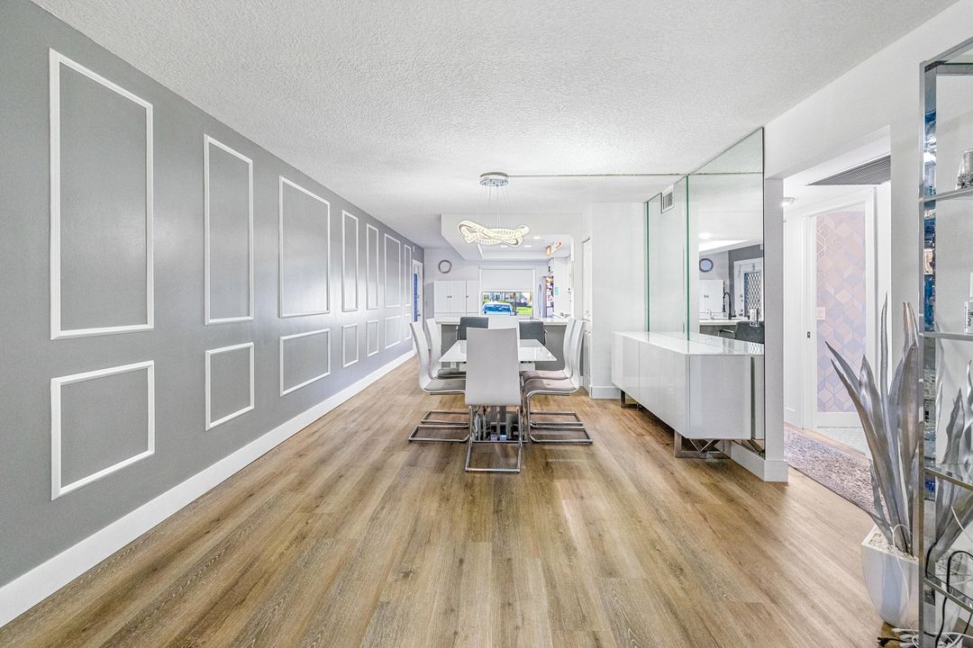 For Sale: $324,999 (2 beds, 2 baths, 1185 Square Feet)