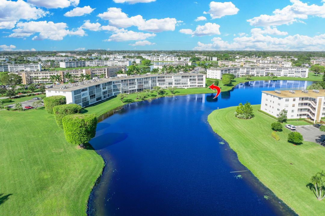 For Sale: $324,999 (2 beds, 2 baths, 1185 Square Feet)