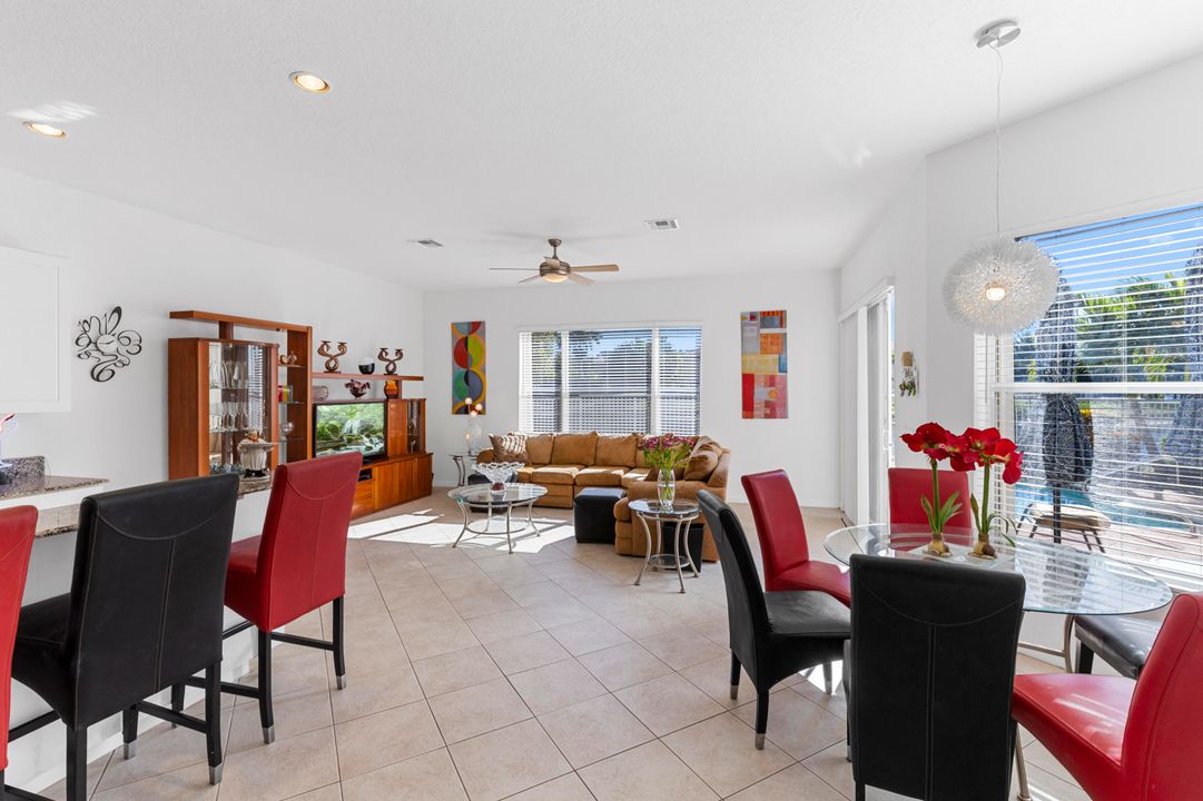 En Venta: $899,000 (6 camas, 4 baños, 4436 Pies cuadrados)