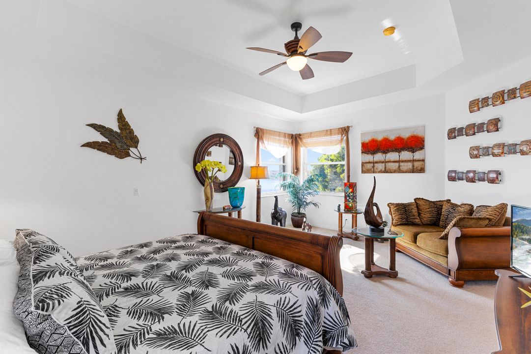 En Venta: $899,000 (6 camas, 4 baños, 4436 Pies cuadrados)