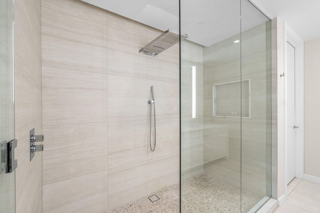 En Venta: $3,500,000 (2 camas, 3 baños, 2897 Pies cuadrados)