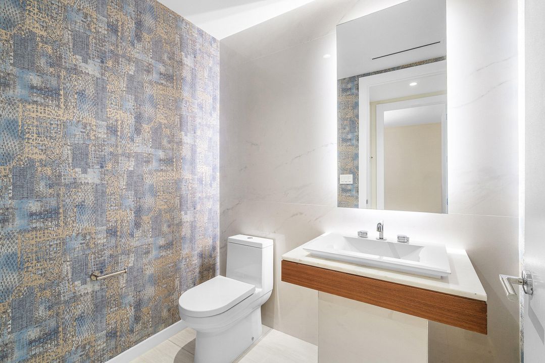 En Venta: $3,500,000 (2 camas, 3 baños, 2897 Pies cuadrados)