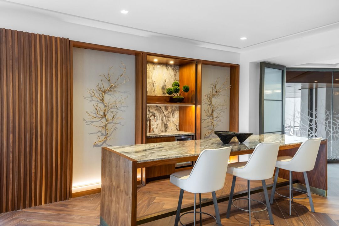 En Venta: $3,500,000 (2 camas, 3 baños, 2897 Pies cuadrados)