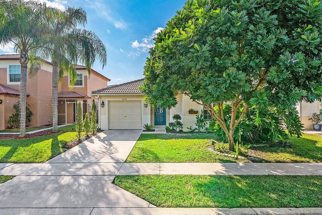 En Venta: $475,000 (3 camas, 2 baños, 1592 Pies cuadrados)