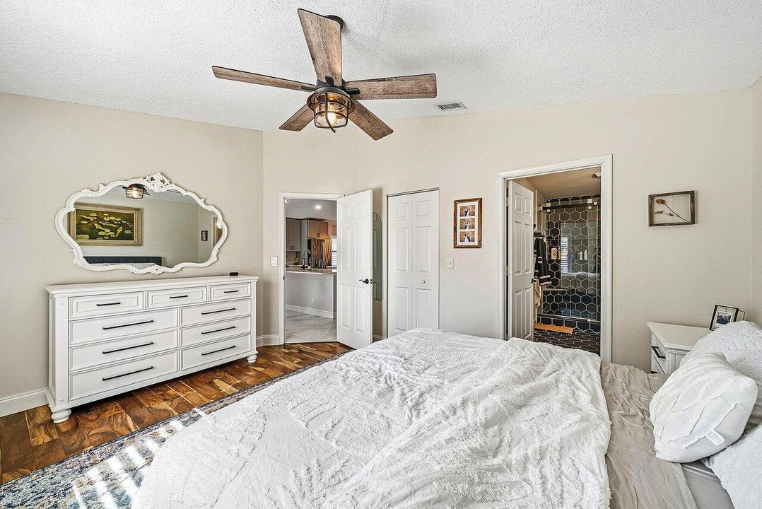 En Venta: $475,000 (3 camas, 2 baños, 1592 Pies cuadrados)