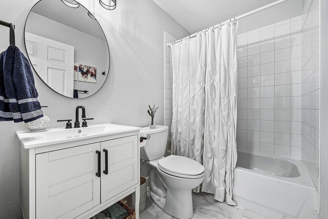 En Venta: $475,000 (3 camas, 2 baños, 1592 Pies cuadrados)