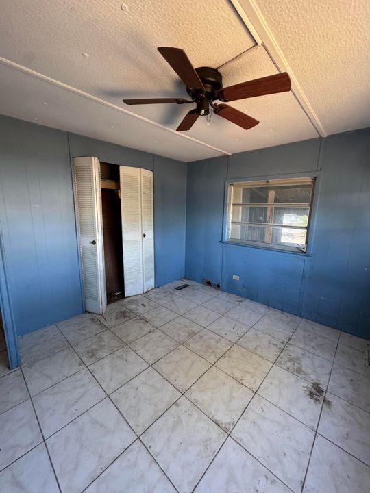 For Sale: $149,199 (2 beds, 2 baths, 960 Square Feet)