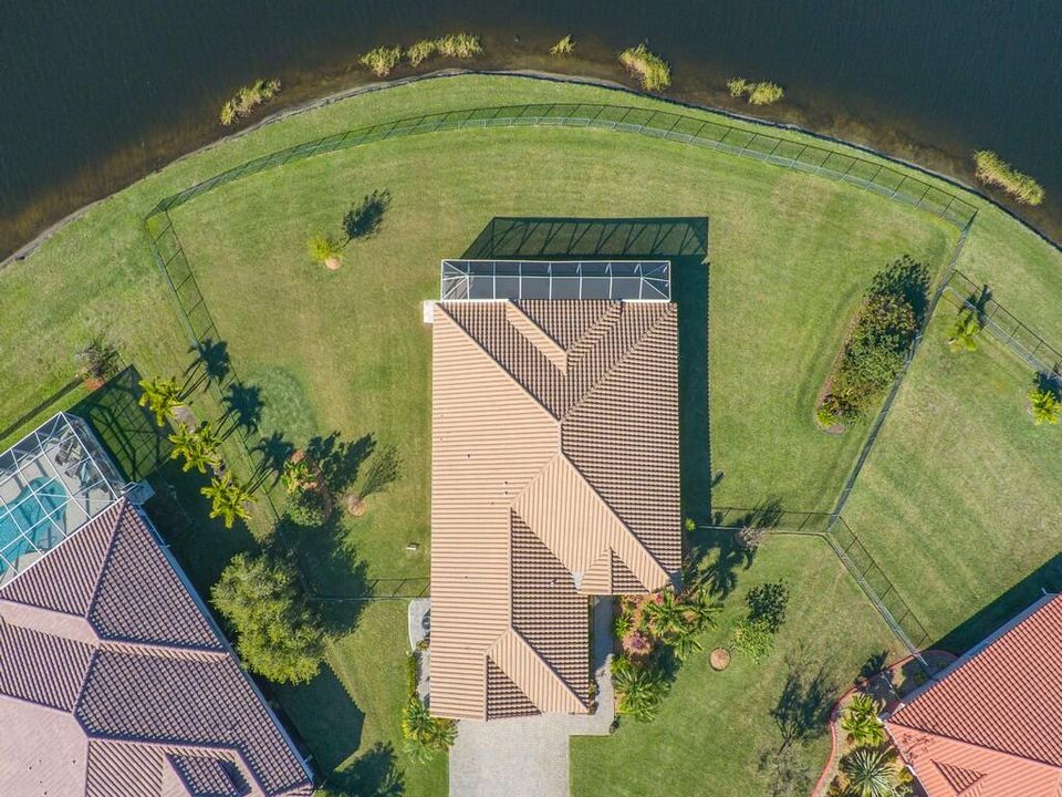 На продажу: $575,000 (3 спален, 2 ванн, 2458 Квадратных фут)